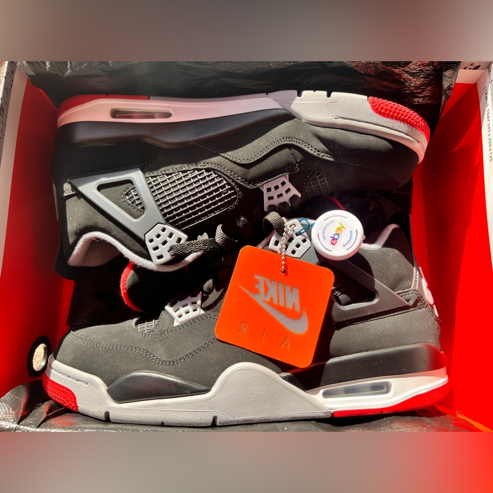 Retro 4 bred